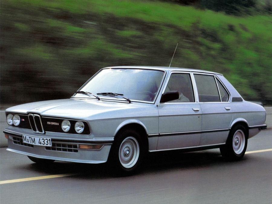  BMW M535i 1980 года  (фото 1 из 10)